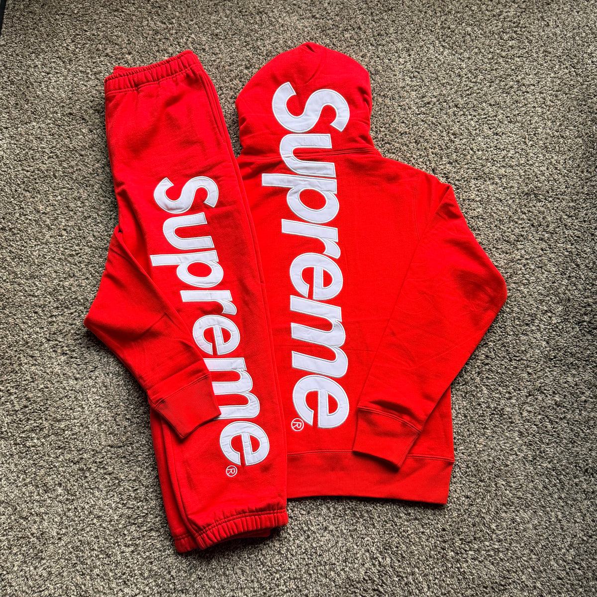 Supreme Sets